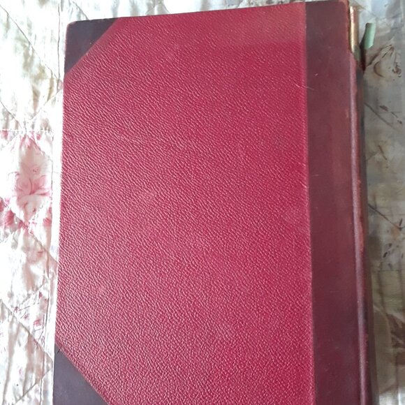 RARE 1896 Queen Victoria Her Life and Reign Antique Book - Picture 2 of 16